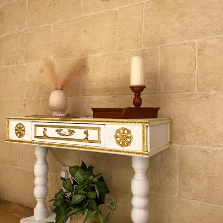 بيت للعطل Tal-mans Gozo